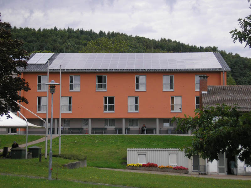 P9056993