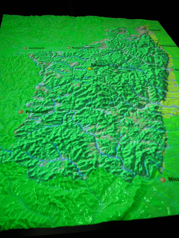P9067037