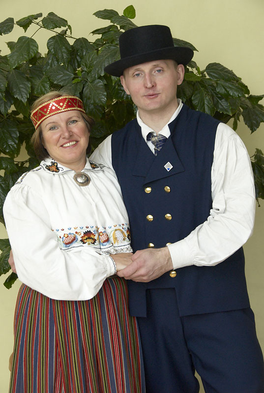 09_03_28_403