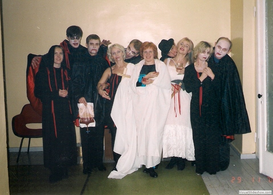 2003, Vampiirid