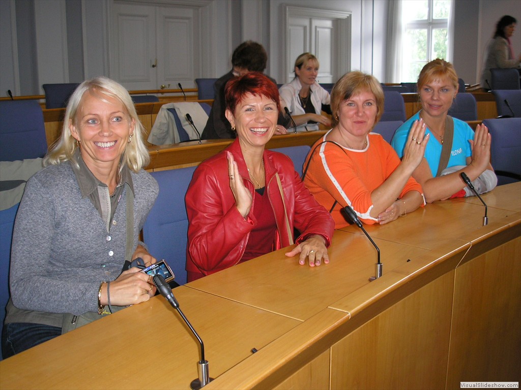2008, Sakasamaa parlamendis